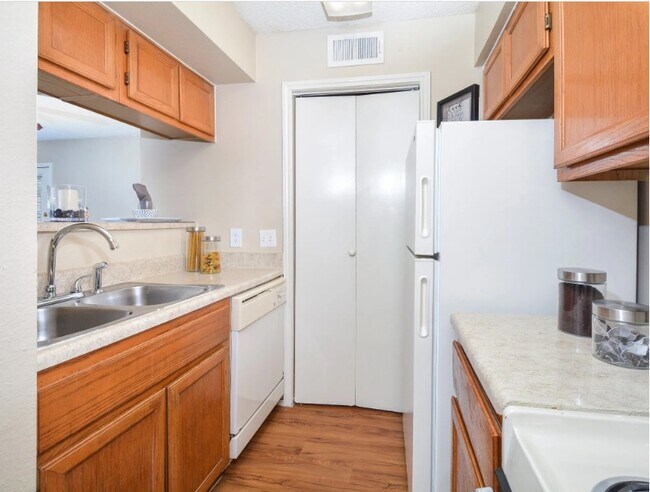 Photo - 9971 Quail Blvd Unidad 0821