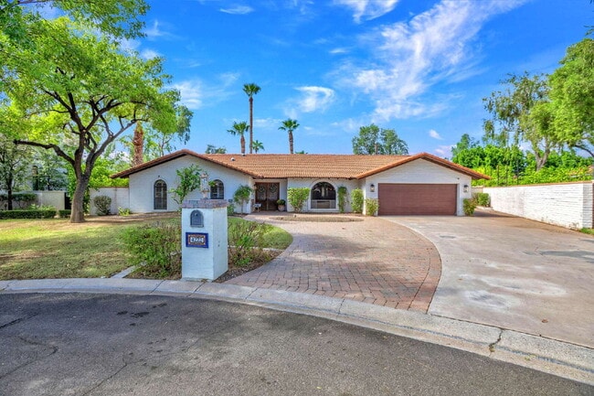 Building Photo - Rare Arcadia Proper Five  Bedroom Home now...