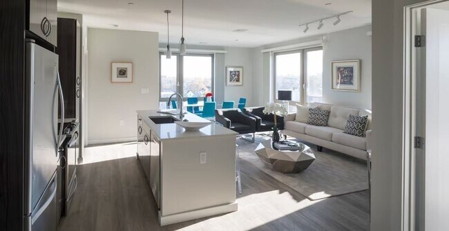 Photo - 640 Boston Ave Unit 2-10