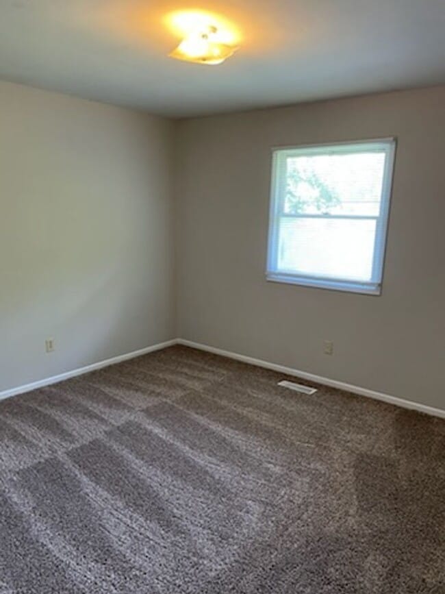 Photo - 1535 Jordan Ave NW Unit A