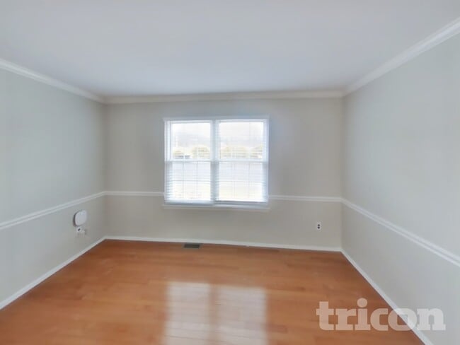 Photo - 275 Zieglerville Rd