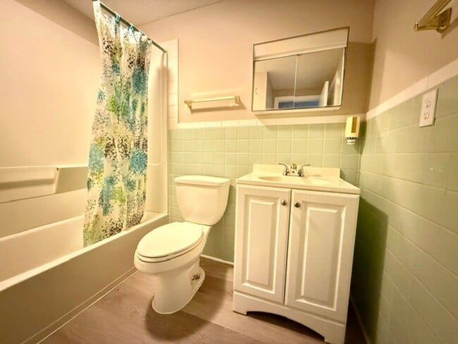 1007 Delwood Rd Unit 2