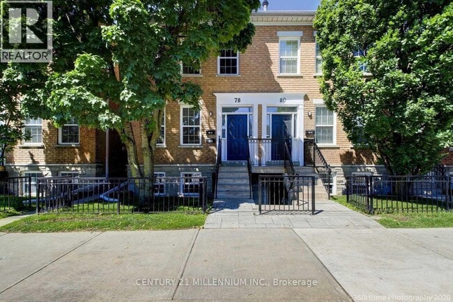 Photo - 78 Coxwell Ave