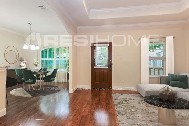 Photo - 103 Griffin St