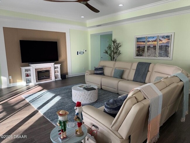 Photo - 621 Hang Loose Wy