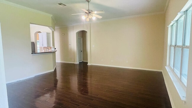 Room in House on Cromarty Ln