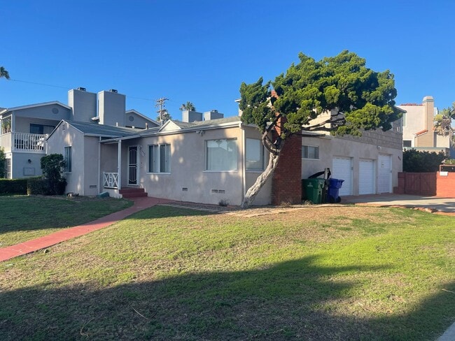 Building Photo - Pacific Beach House in Prime Location! Off-Street Parking, Garage, Fenced Backyard & Covered Patio!