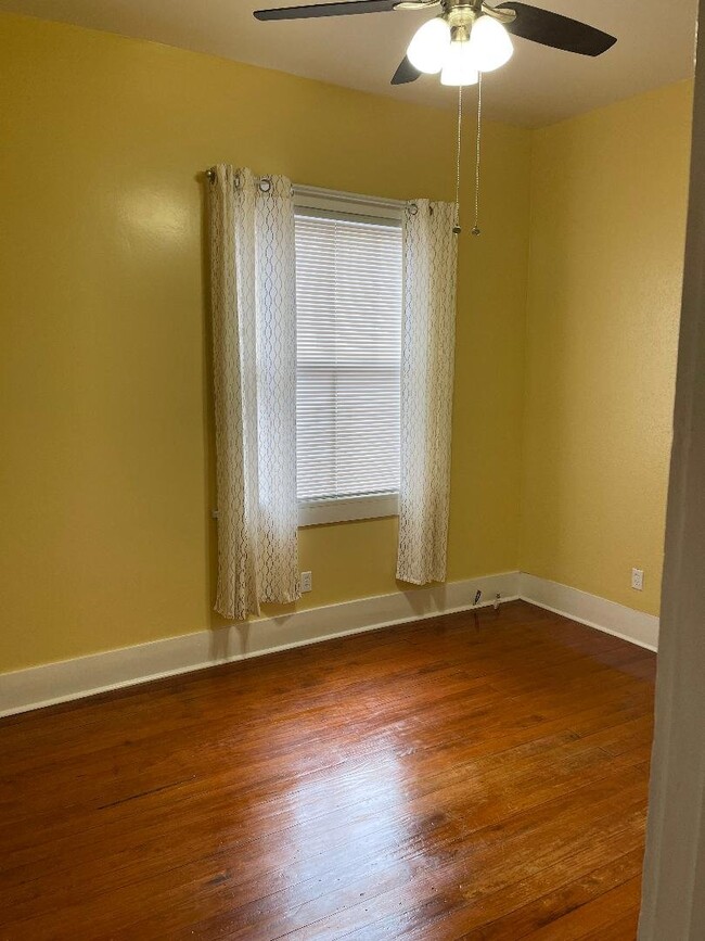 Photo - 2531 Annunciation St Unit 2531