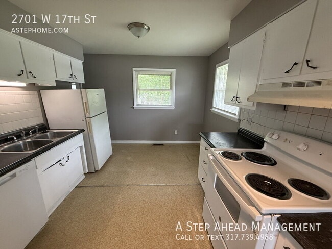 Photo - 2701 W 17th St