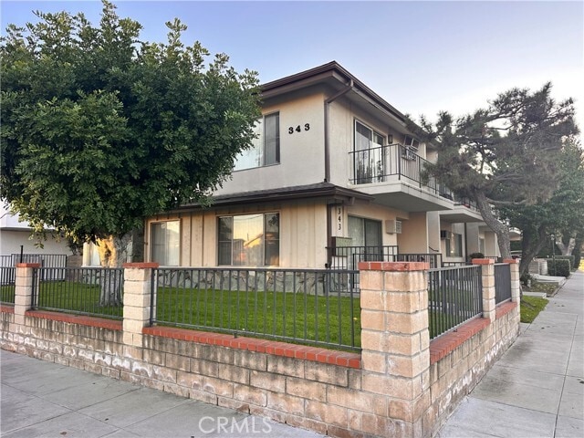 Building Photo - 343 N 3rd St