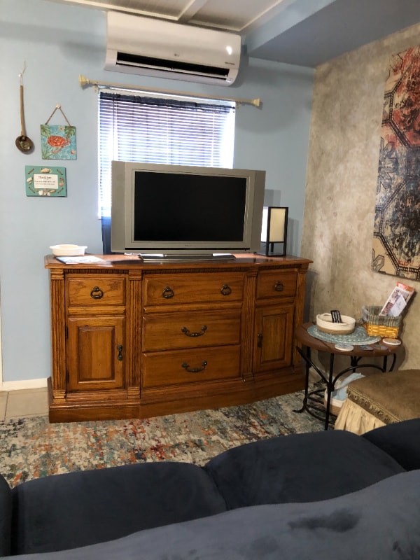 Photo - 801 11th Ave W