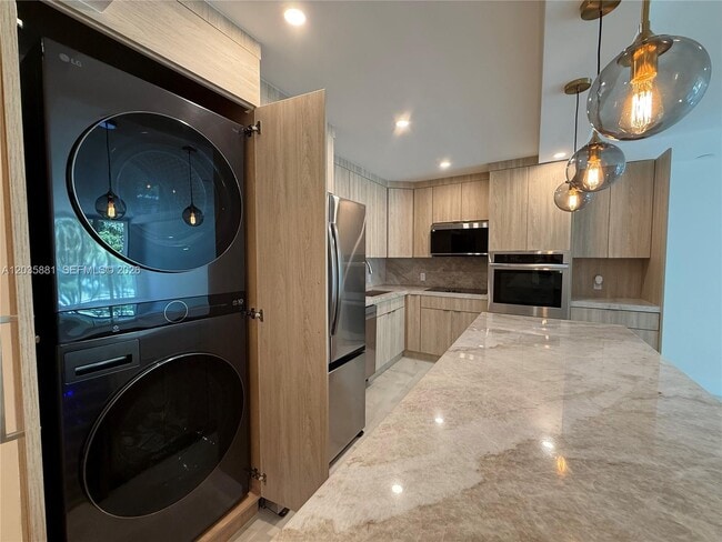Photo - 19390 Collins Ave Unidad 224