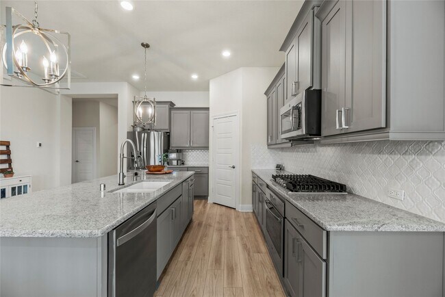 Photo - 29510 Enchanted Breeze Ln
