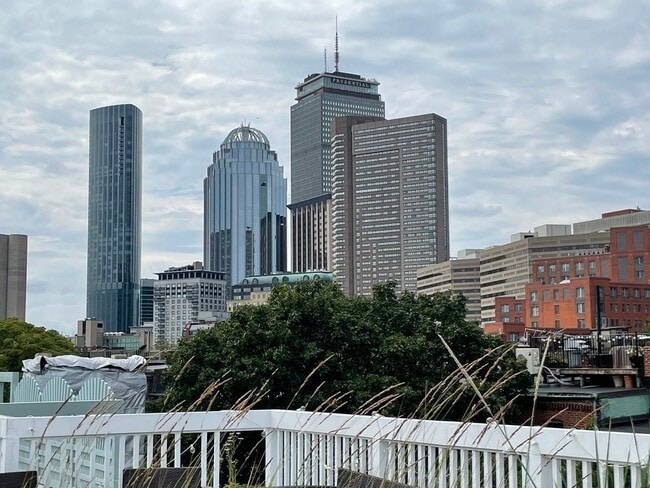 Photo - 33 Lawrence St Unit Penthouse
