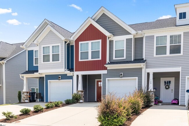 Photo - 127 Shallons Dr