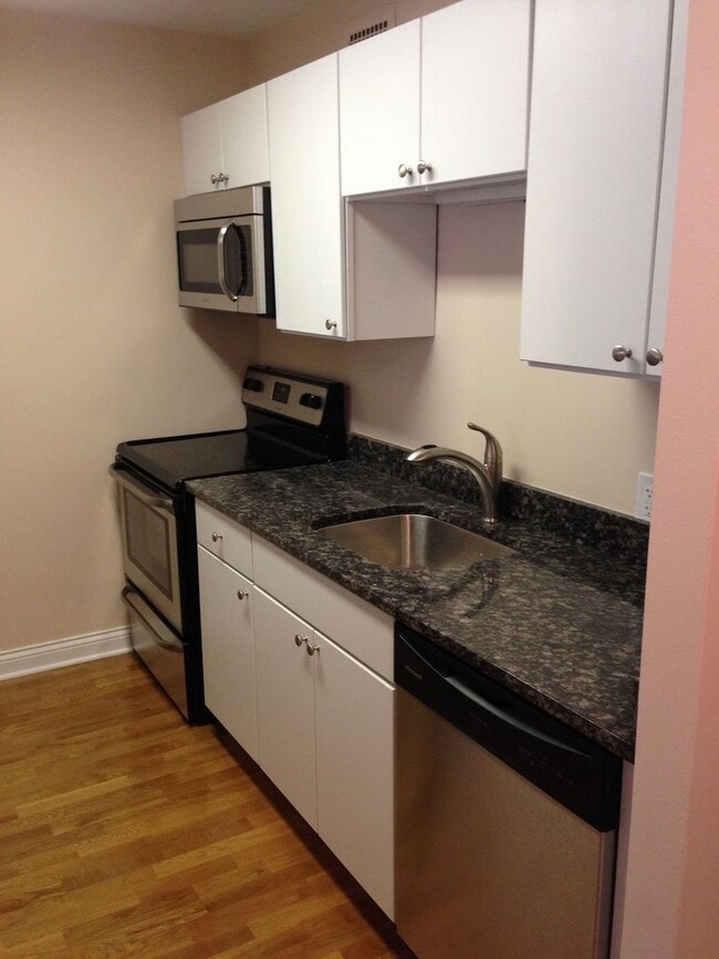 Photo - 535 N Michigan Ave Unit 506