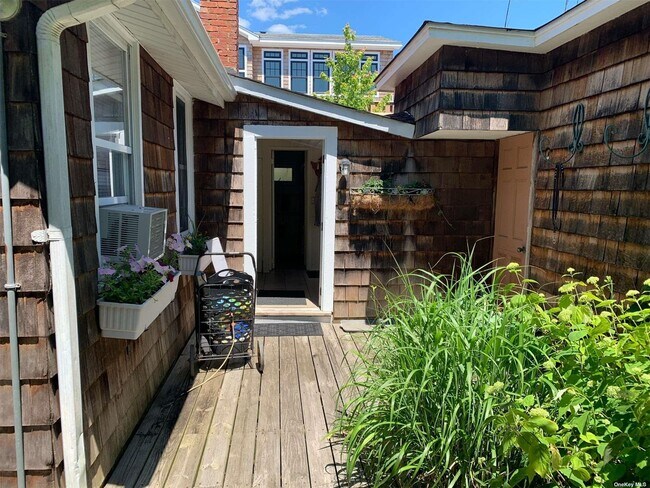 Photo - 120 Bungalow Ln