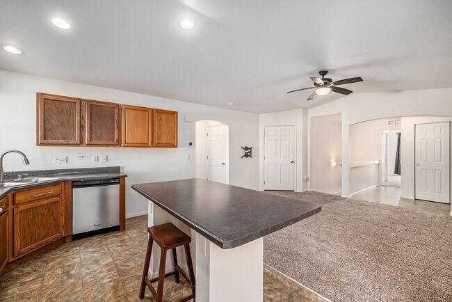 Photo - Spacious 3 Bed 3 Bath in the heart of Gree...