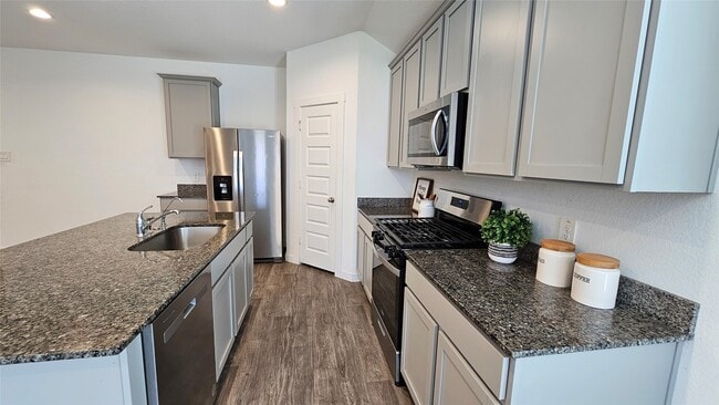 Photo - 31814 Whittis Hl Wy