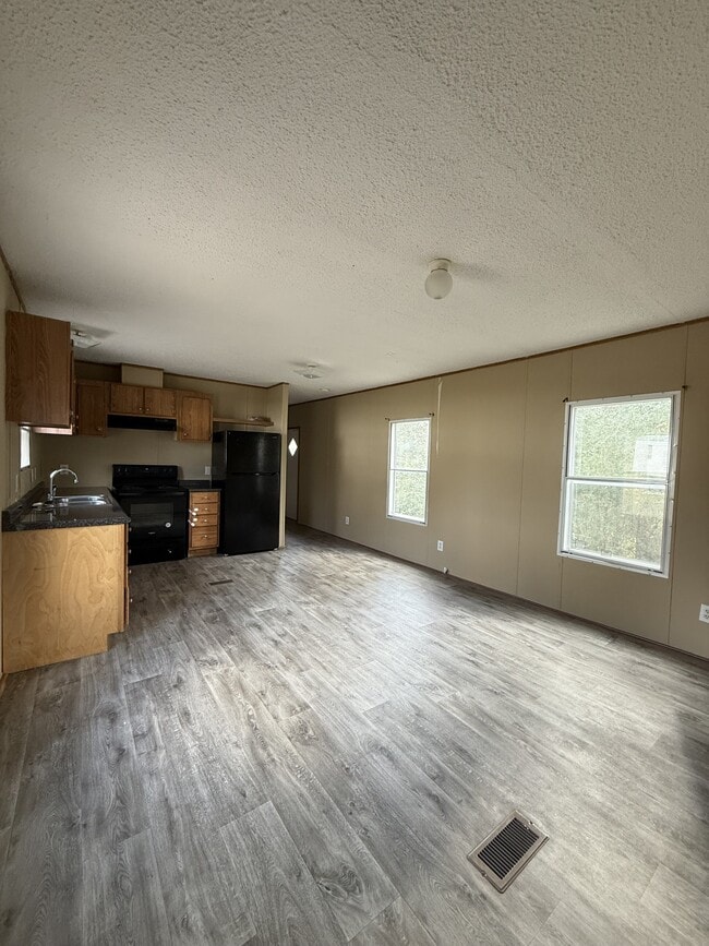 Photo - 125 Deer Creek Rd