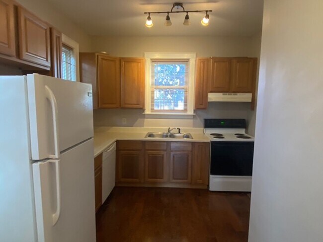 Photo - 715-717 Sims Ave Unidad 715