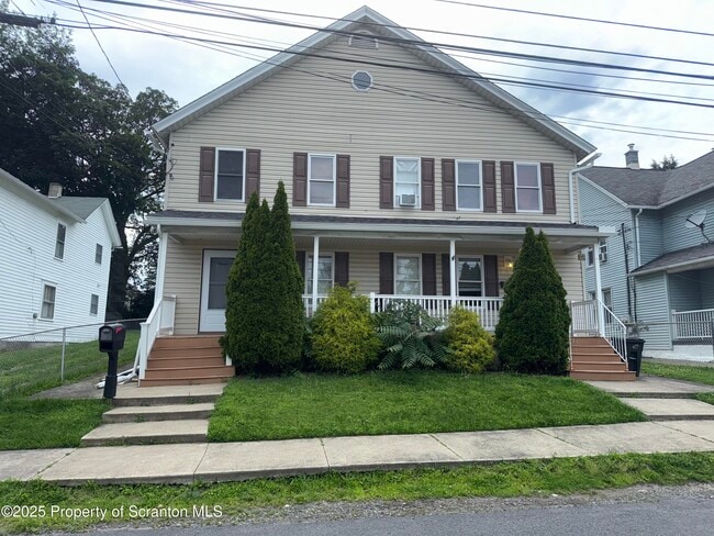 Photo - 146 S Everett Ave Apartment