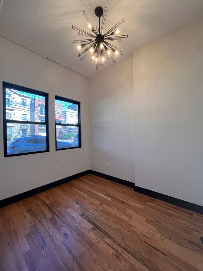 Photo - 604 Palisade Ave Unit 1