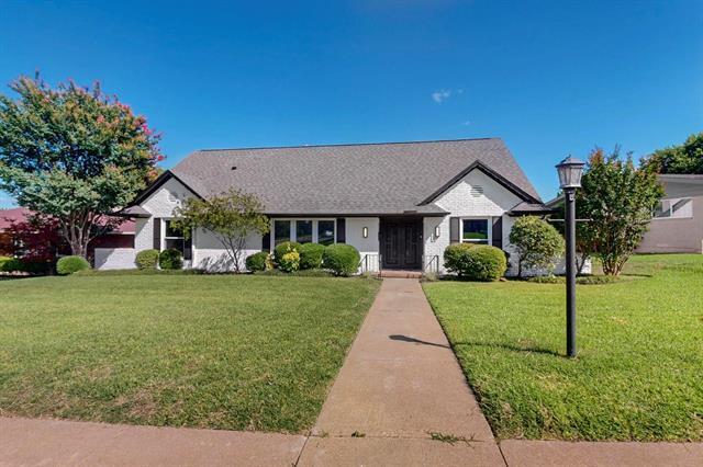 Photo - 10132 Medlock Dr