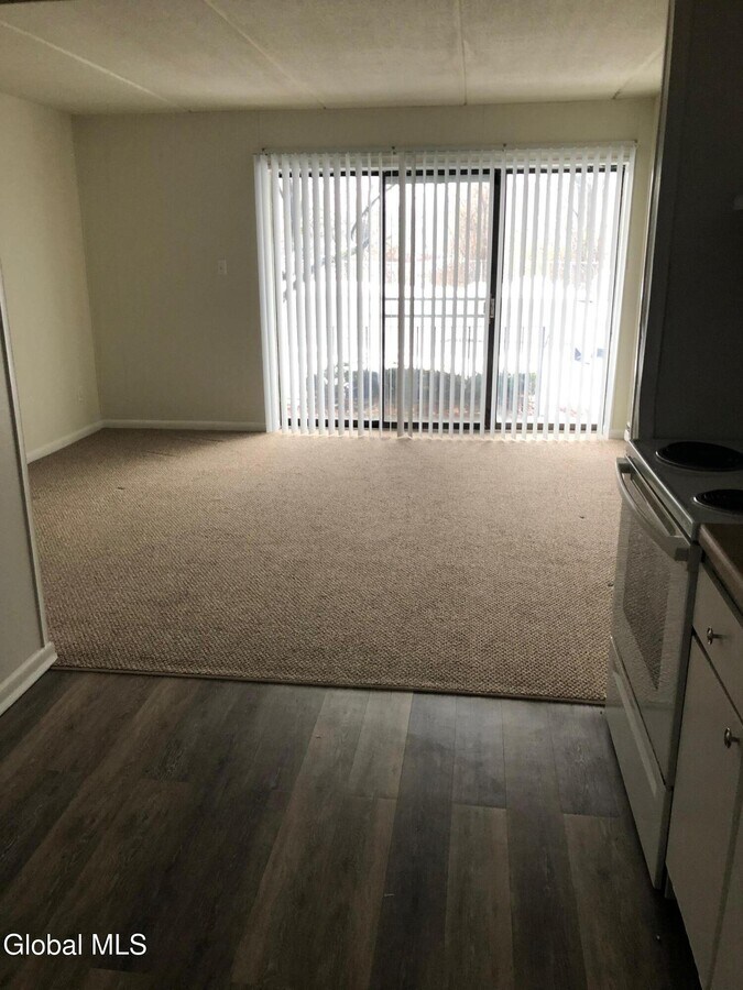 Photo - 19-21-21 Wells St Unit 305