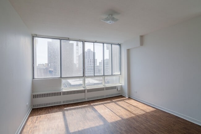 Photo - 1975 Maisonneuve Blvd W Unité 1506