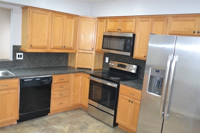 Photo - 12023 Woolford Dr