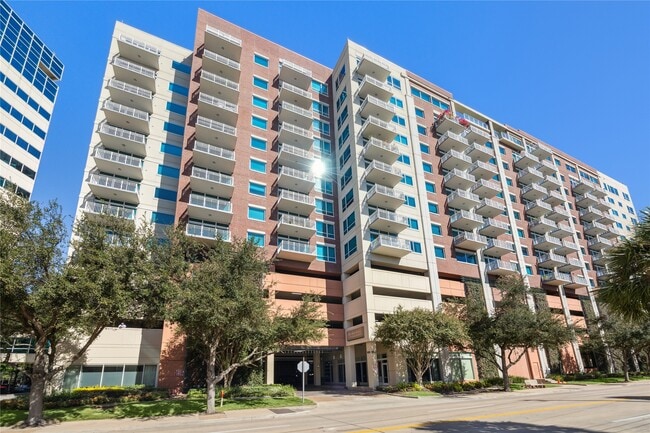 Building Photo - 9870 Gaylord Dr Unit 726