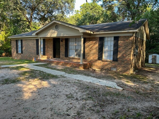 Photo - 1716 Northview Dr