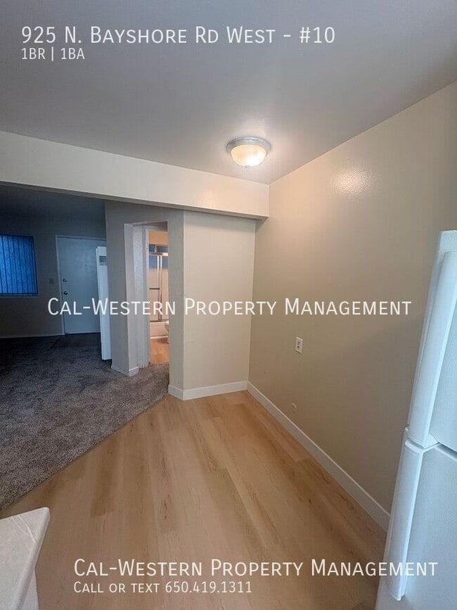 Photo - 925 N Bayshore Rd W Unit #10