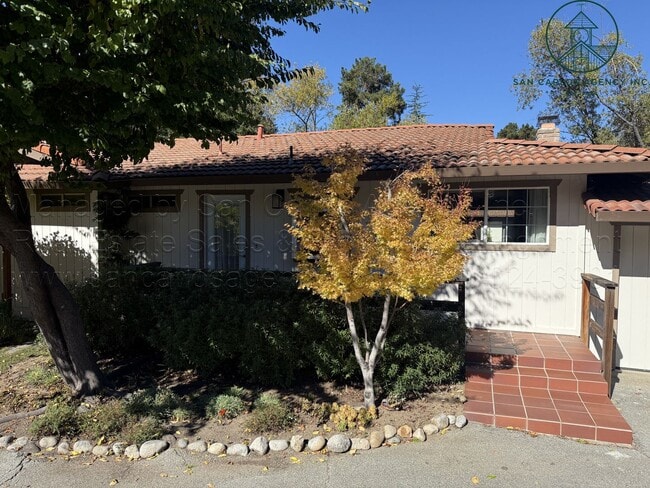 Building Photo - Spacious Three Bedroom Carmel Valley Villa...