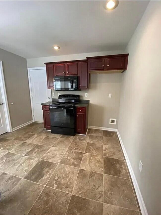 Photo - 11815 Pulaski Pike