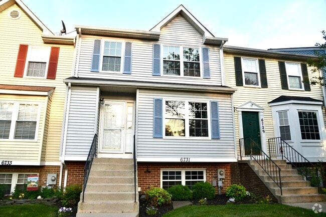 Building Photo - 6731 Sandpiper Ct Rental