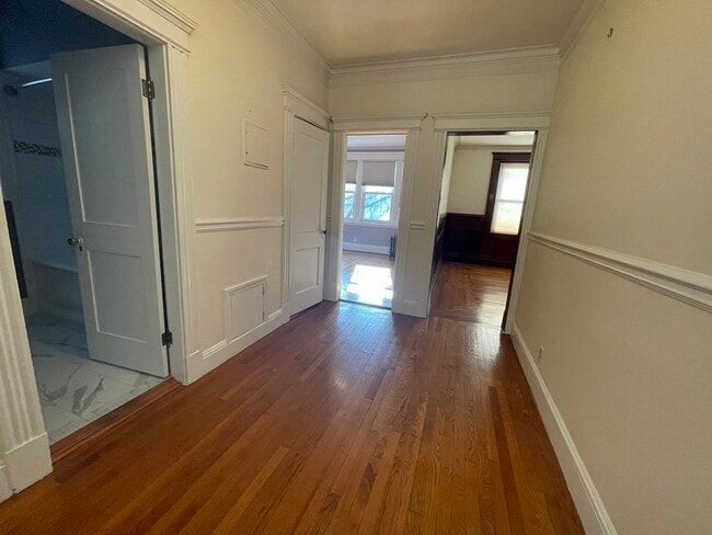 Photo - 25 Stearns Rd Unit 4