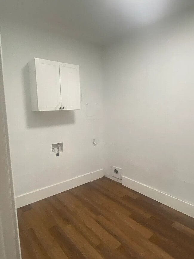 Photo - 1529 Basin St