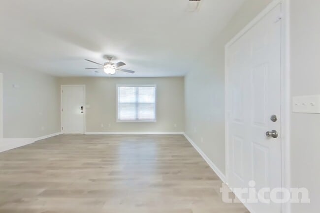 Photo - 1173 Woodwind Dr