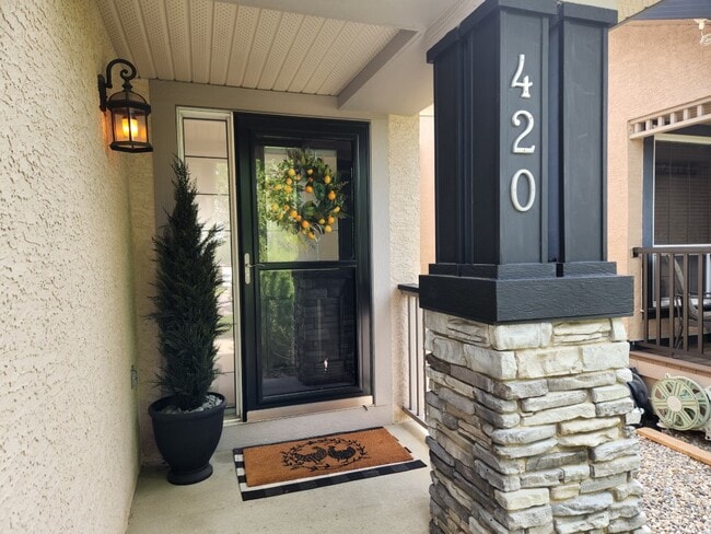 Photo - 420 Everbrook Dr SW
