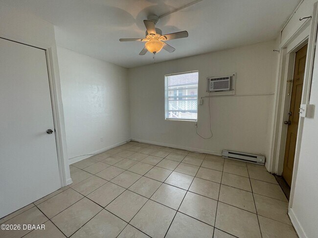 Photo - 3226 S Atlantic Ave Unit 2