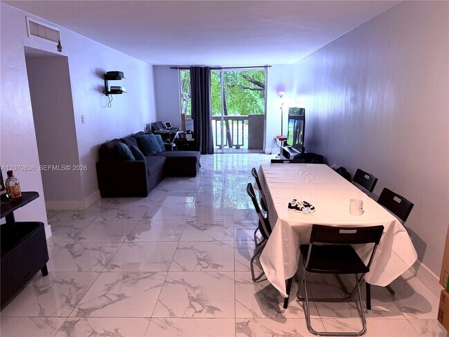 Photo - 1800 Sans Souci Blvd Unidad 336