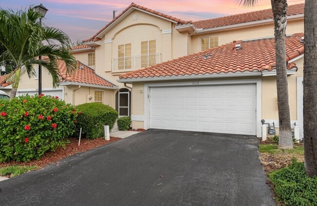 Building Photo - 8410 Maria Ct