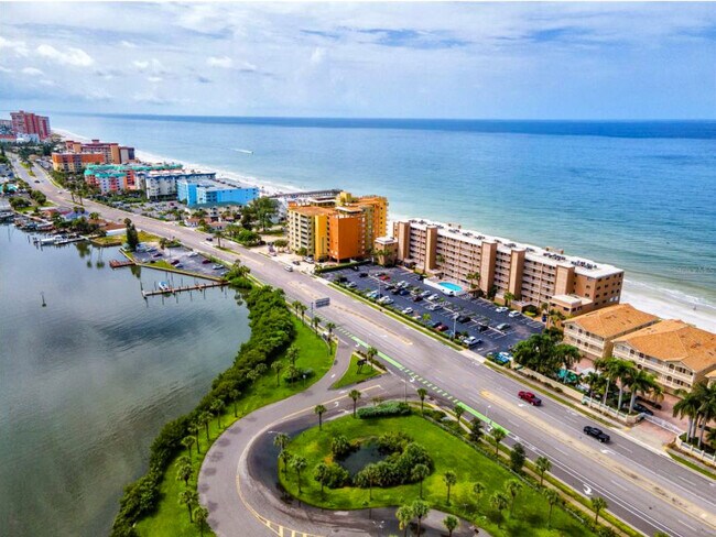 Photo - 18650 Gulf Blvd Unit 305