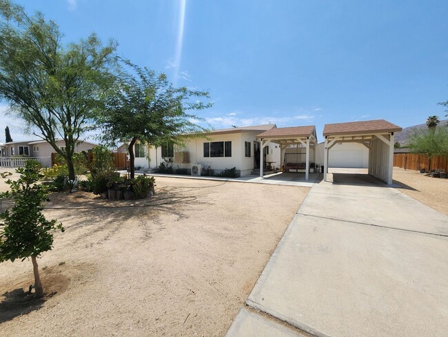 Building Photo - Move in Ready!! 3 Bedroom/2 bathroom Rental