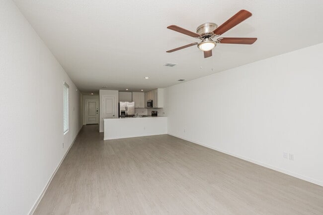 Photo - 1223 Maple St
