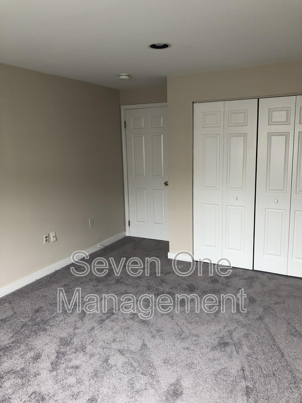 Photo - 497 Conarroe St