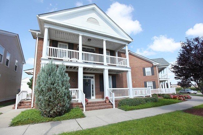 Photo - Broadcreek Renaissance