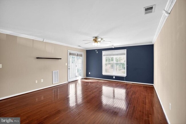 Building Photo - 2013 Rudy Serra Dr Unit 2D